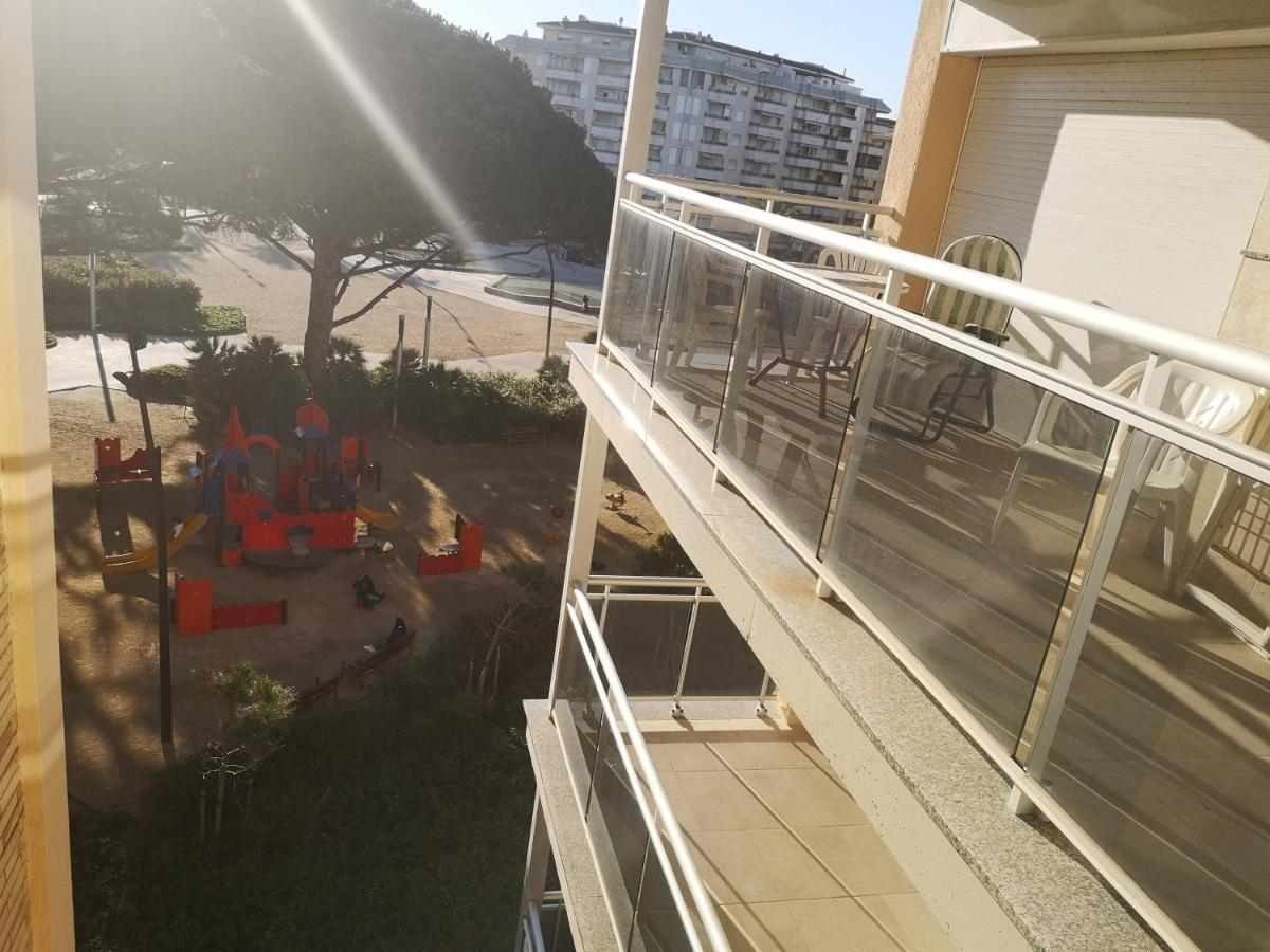 Playa Pineda Playa Apartment ลาปีเนดา ภายนอก รูปภาพ