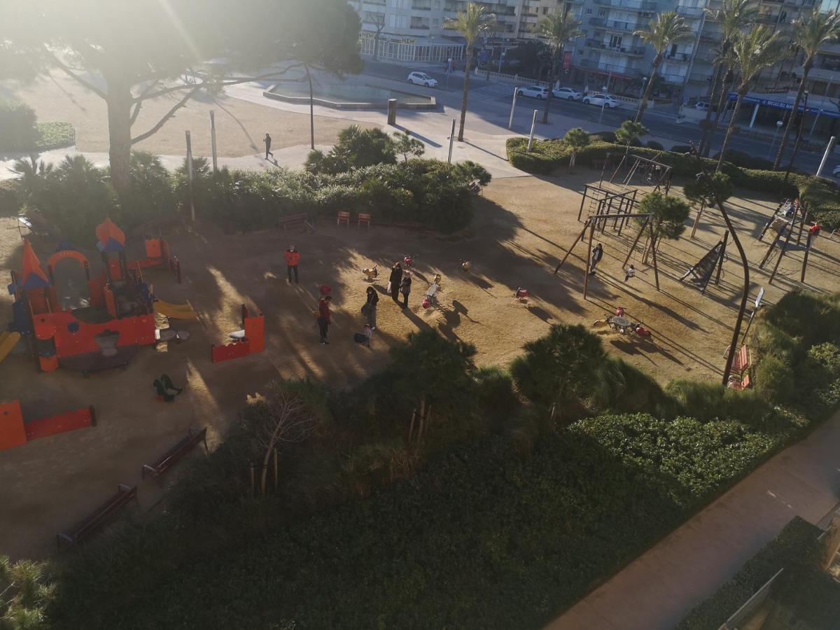 Playa Pineda Playa Apartment ลาปีเนดา ภายนอก รูปภาพ
