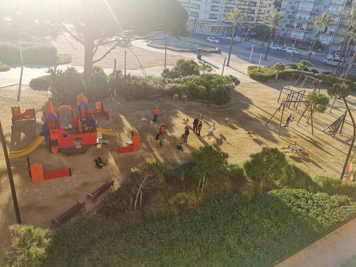Playa Pineda Playa Apartment ลาปีเนดา ภายนอก รูปภาพ
