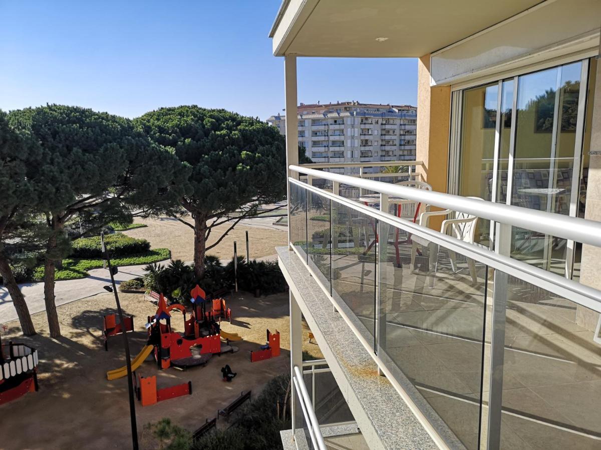 Playa Pineda Playa Apartment ลาปีเนดา ภายนอก รูปภาพ